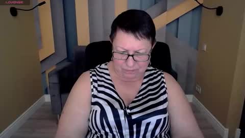 barbaraturners online show from November 2025 01:49:01 AM