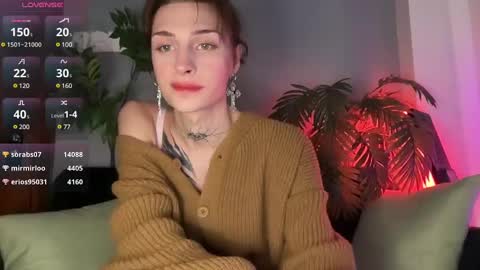 Snapshot of barbie_bi chatting on January 2025 12:29:01 PM My name is Molly. Please say hello I like talking to you. If you have any wishes or obscene desires please use the tip menu online show from January 2025 12:29:01 PM
