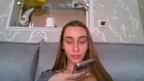 Snapshot of barbie_giirls_ chatting on February 2025 10:10:02 AM Kate online show from February 2025 10:10:02 AM