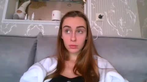 Snapshot of barbie_giirls_ chatting on February 2025 11:09:02 AM Kate online show from February 2025 11:09:02 AM