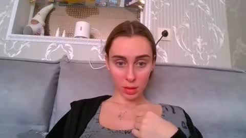 Snapshot of barbie_giirls_ chatting on March 2025 11:36:02 AM Kate online show from March 2025 11:36:02 AM