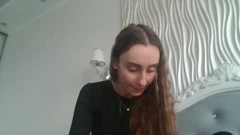 Kate online show from April 2026 03:53:01 PM