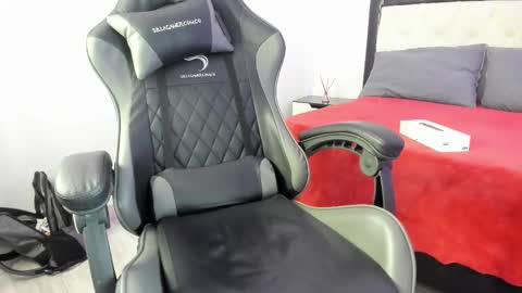 Barbie... online show from November 2025 04:56:02 AM