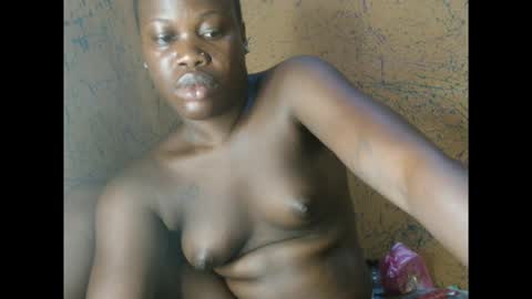 Snapshot of barbiexcunt chatting on February 2026 01:03:01 AM barbiexcunt online show from February 2026 01:03:01 AM