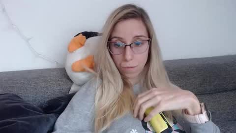 Lena online show from March 2026 02:49:02 PM