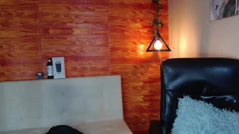 Bastian online show from February 2025 06:33:01 AM