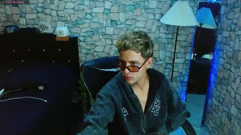Bastian online show from April 2026 07:11:01 PM