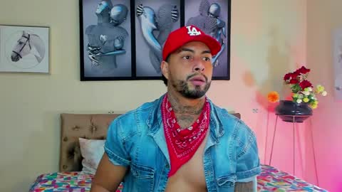 bastian_jones1 online show from January 2025 01:16:01 AM