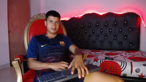 Bastian online show from October 2025 03:40:01 AM
