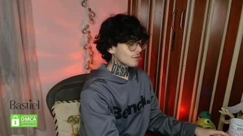 Bastiel online show from October 2025 03:15:01 AM