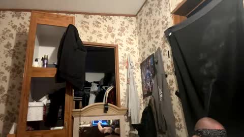 Snapshot of battlewolfxx chatting on December 2024 10:34:01 PM battlewolfxx online show from December 2024 10:34:01 PM