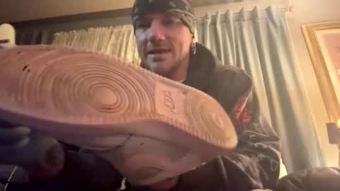 battlewolfxx online show from March 2026 08:08:02 AM