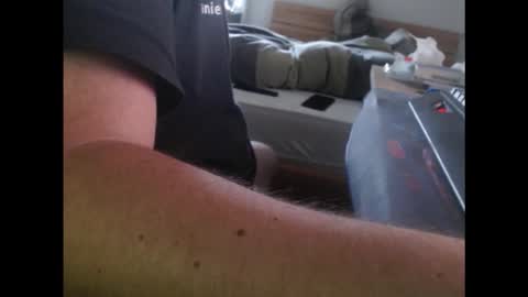 Snapshot of bavarianboy89 chatting on October 2025 07:50:02 AM Daniel online show from October 2025 07:50:02 AM