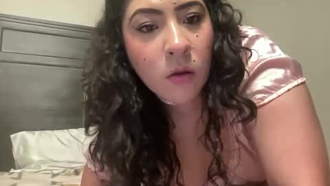 baybeegerrl online show from December 2024 01:07:02 AM