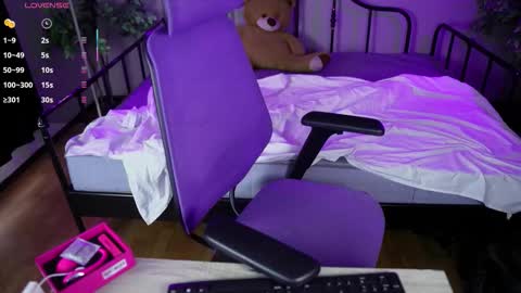 BAYONETTA DOLL  online show from November 2025 09:15:01 PM