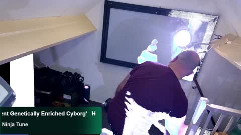 bazzz_8 online show from January 2025 06:06:01 PM