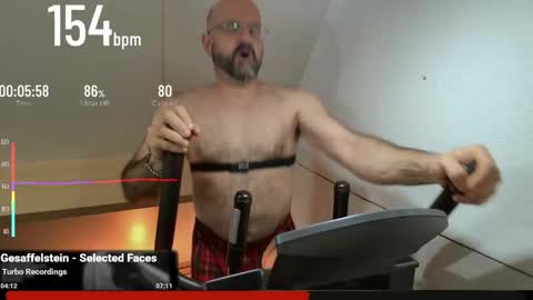 bazzz_8 online show from October 2025 05:24:02 PM