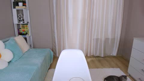 Lourel  I will be here on  and   online show from January 2026 12:32:02 PM