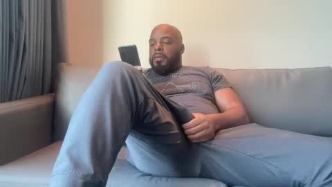 Zaddy online show from September 2025 07:21:02 AM