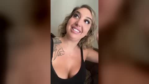 bbgirljayy online show from August 2026 05:26:02 PM
