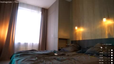 Brandon online show from October 2025 08:03:01 AM