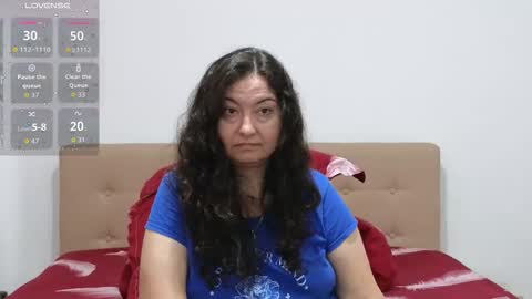 Snapshot of bbw_milf_4u chatting on October 2025 08:26:02 AM Emma online show from October 2025 08:26:02 AM