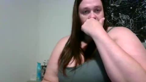 QuEen KeLs online show from October 2025 02:39:02 AM