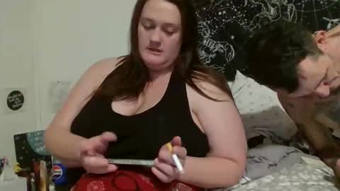 QuEen KeLs online show from December 2025 05:55:02 AM