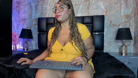 Bbwlatina01 online show from November 2025 12:11:02 AM