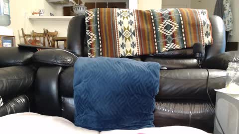 Julie online show from February 2025 11:13:01 PM