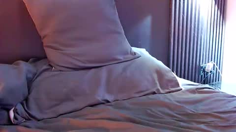 bby044 online show from April 2026 01:41:01 PM