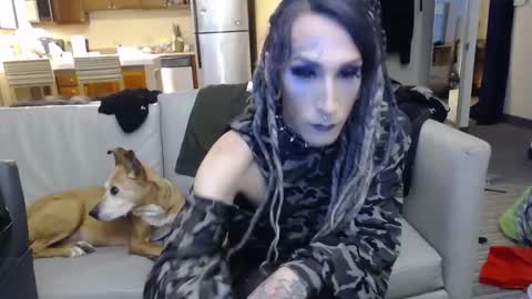 Snapshot of bbyxswitchuppp chatting on December 2024 04:06:01 PM Kittie online show from December 2024 04:06:01 PM