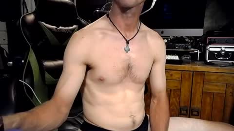 bchillin28 online show from June 2026 05:38:02 AM