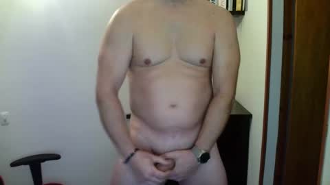 Snapshot of bcndan chatting on December 2024 05:45:02 PM bcndan online show from December 2024 05:45:02 PM