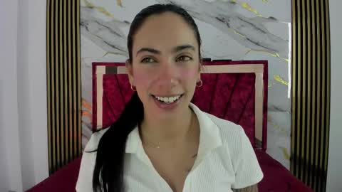 daniela villamizar online show from October 2025 02:07:01 PM