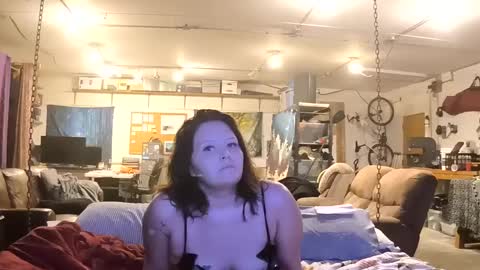 Snapshot of bdeunltd chatting on September 2025 05:15:02 PM bdeunltd online show from September 2025 05:15:02 PM