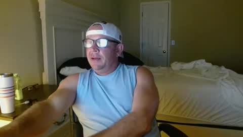 Snapshot of bdon1977 chatting on October 2025 03:27:01 AM bdon1977 online show from October 2025 03:27:01 AM