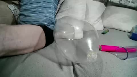 Snapshot of be4your_desire chatting on February 2025 09:03:01 AM mikiforfun online show from February 2025 09:03:01 AM