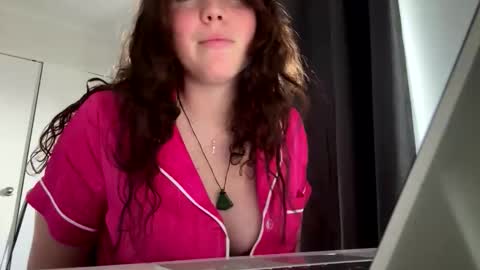 Snapshot of beachbaby777 chatting on May 2026 02:42:01 AM beachbaby777 online show from May 2026 02:42:01 AM