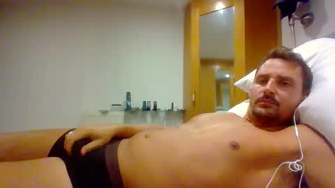 Snapshot of bearboudior chatting on October 2025 02:38:02 PM bearboudior online show from October 2025 02:38:02 PM
