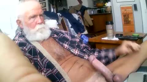 beardbushy online show from February 2025 04:15:02 PM