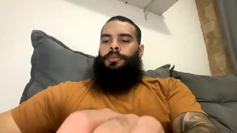 Min online show from February 2026 11:44:01 PM