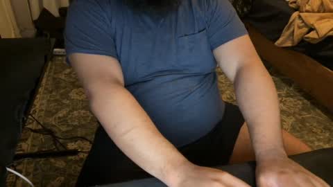 Snapshot of beardudeguy chatting on May 2026 04:06:02 AM beardudeguy online show from May 2026 04:06:02 AM