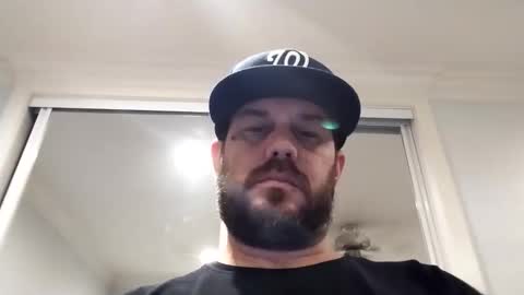 Snapshot of bearmeat209 chatting on November 2025 09:44:02 AM Bearmeat online show from November 2025 09:44:02 AM