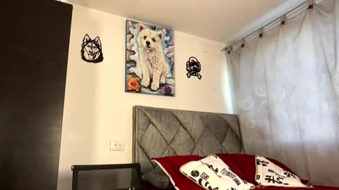 MELANI online show from October 2025 09:48:02 PM