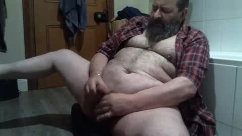 Snapshot of bearsteve75 chatting on December 2024 02:49:01 PM bearsteve75 online show from December 2024 02:49:01 PM