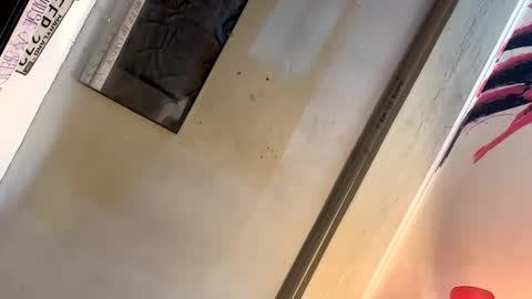 Mikes room online show from April 2026 06:13:02 PM