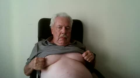 Snapshot of beatli chatting on October 2025 02:51:02 PM Beat online show from October 2025 02:51:02 PM
