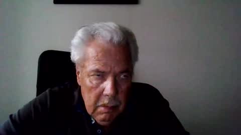 Snapshot of beatli chatting on October 2025 12:13:02 PM Beat online show from October 2025 12:13:02 PM