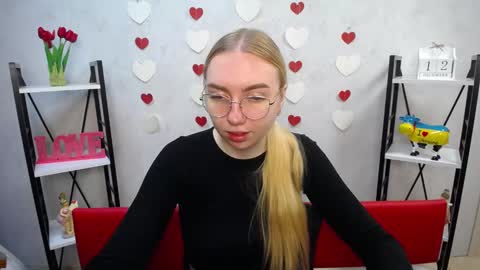 BeatriceFlyy online show from December 2024 06:25:02 AM